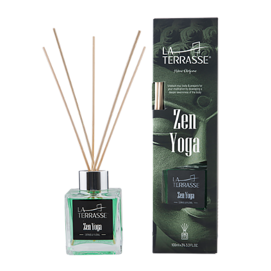 زن یوگا لاتراس